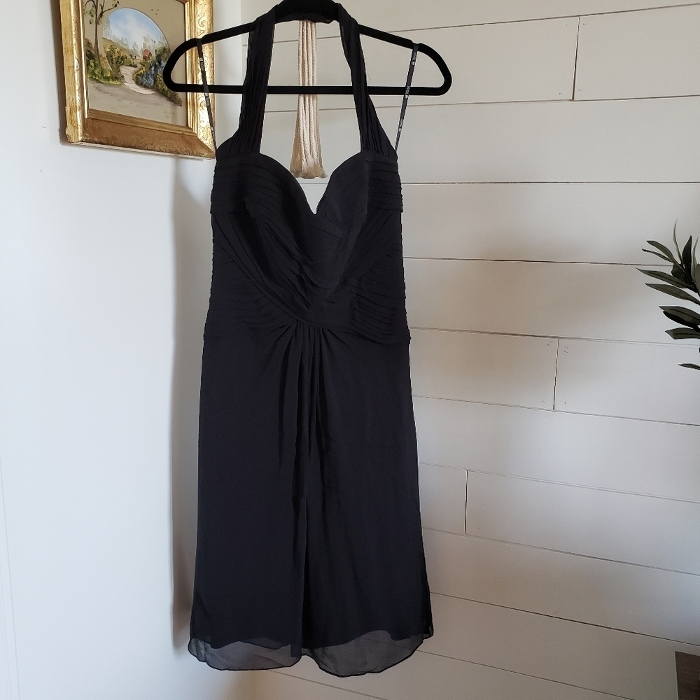 Neiman Marcus Tadashi 100% silk Black Halter Neck Formal Evening Dress size 8